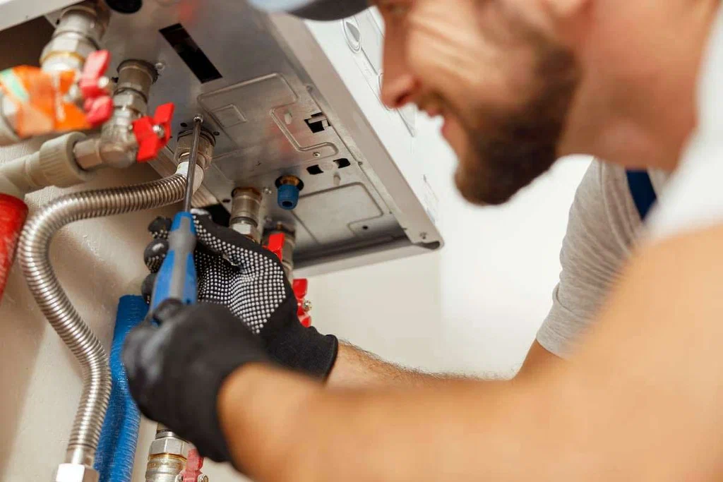 Expert repair and maintenance of scientific instruments